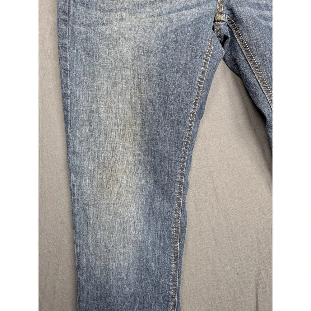 Signature by Levi Strauss & Co. Regular Fit Straight Blue Denim Jeans 32‎ X 32